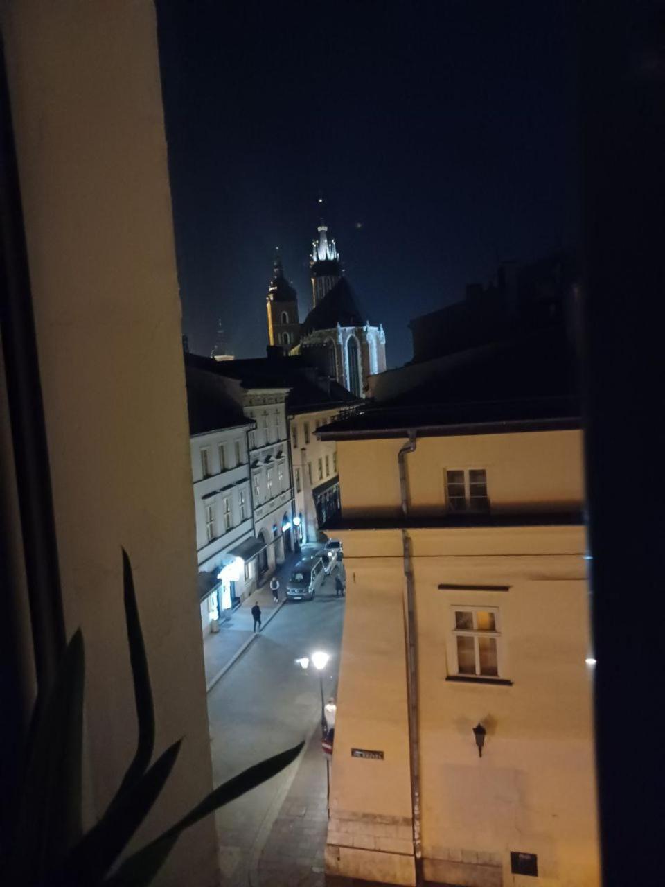 Real Vip Hostel Kraków Exteriör bild